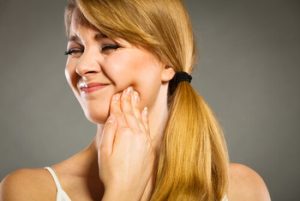 Can a Tooth Abscess Heal on Its Own pain adelaide